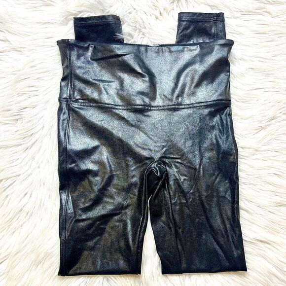 Spanx Faux Leather Shiny Black Leggings Medium - Picture 3 of 6